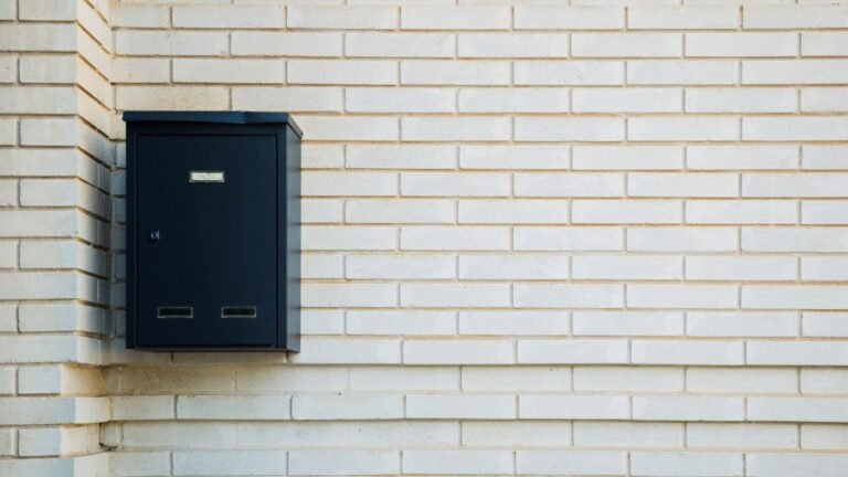 Black Letterboxes